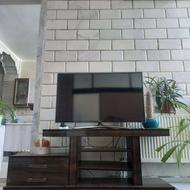 میز،تلویزیون