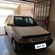 پراید صندوق دار بنزینی مدل 82