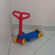 ماشین و اسکوتر پلاستیکی کودک