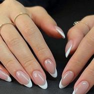 آموزش کاشت ناخن 5 میلیون