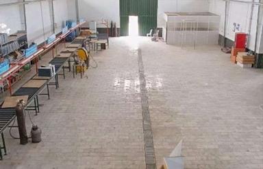 اجاره کارخانه صنعتی 3500 متر در پرندک برق100 بهداشتی مجوز