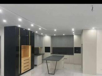 200 متری فول امکانات نیلوفر *تاپ لوکیشن*