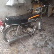 موتور پلاک قدیم .مدل 82.شهباز اصل.