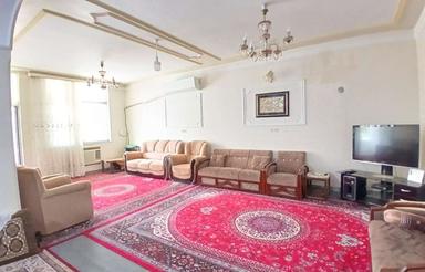 فروش ویلایی 300 متر در ابتدای کوی شفا