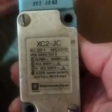 میکرو سوییچ xc2-jc