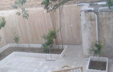 خانه ویلایی دربست،1.5 طبقه