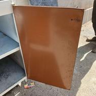 کابینت سالم در حد نو با سنگ روش