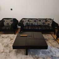 مبلمان 7نفره کلاسیک و میز نهارخوری 8نفره و میز وسط و یک عسلی