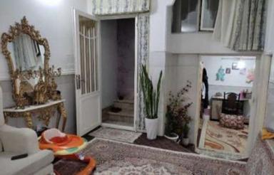 زیرزمین فروشی