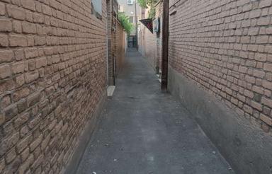 خانه دو طبقه