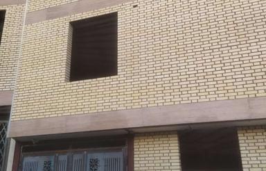 مسکونی نیمه کاره شهرک گلشن مشرف به فاز 1