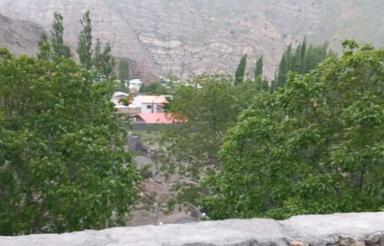 415 متر زمین عالی کوهستانی تاکر