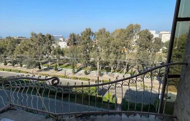 فروش آپارتمان دو خواب دید به دریادر بلوار ساحلی