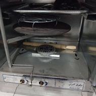 تنورگازی نوهس خریدم ولی اصلن استفاده نشده معلوم داخل عکس