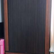 کمد و جاکفشی