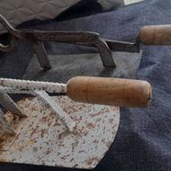 قندشکن سالم قدیمی مقطوع