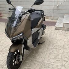 بهترین مدل و سال و رنگ ای جی وی agv صفر