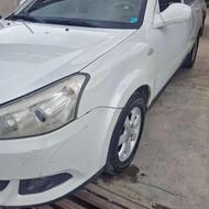ام وی ام 550 1395 سفید