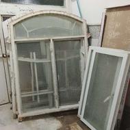 پنجره آهنی پیش ساخته