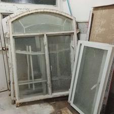پنجره آهنی پیش ساخته