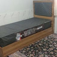 تختخواب کاملا نو و سالم