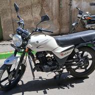 موتور سیکلت لاکی bx 185