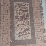 یگ عددقالیچه 2در4قهوه ای وکرم رنگ درحدنو.فوری