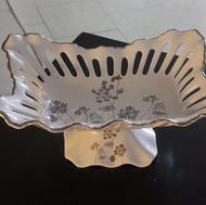 شیرینی خوری