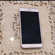 j7 تمیز سفید