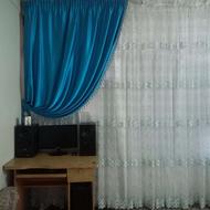 پرده رنگ سفید ابی