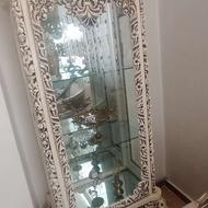 بوفه چوبی شیری رنگ