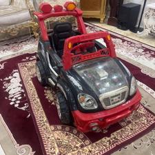 ماشین بازی تحمل وزن تا سی کیلو همراه باطری نیازمند تعمیر