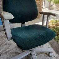 صندلی چرخ دار سالم وتمیز