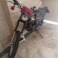 موتور سیکلت اکسل