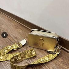 کیف طلایی زنانه