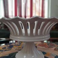 میوه خوری پایه دار