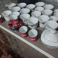 فنجان چای همراه با سس خوری
