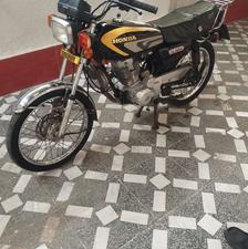 موتور 200مدارک کامل
