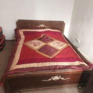 تخت دونفره چوبی