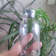 بطری شیشه ای کوچک و بزرگ