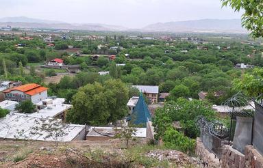 زمین دماوند ایینه ورزان