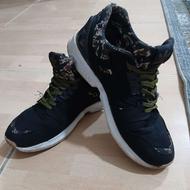 کفش.کتونی.zx8000