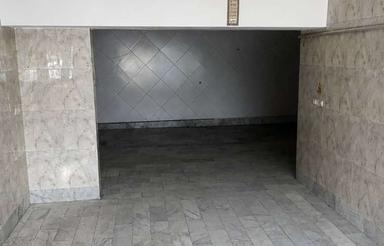 65 متر مغاره رو به روی پارک در خیابان فرگاز