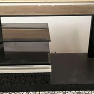 میز تلویزیون شیشه ای