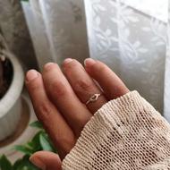 انگشتر نقره ظریف و شیک نو وزن 0.62 گرم