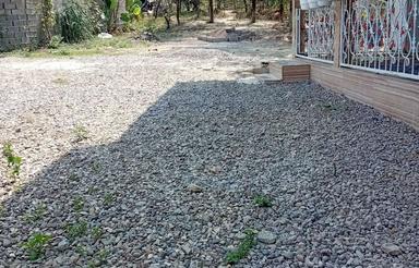 ویلای روستای روبروی جنگل و کوه و حیات بزرگ