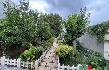 خونه باغ استخردار با ویو زیبا