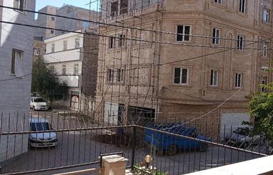 فروش یک پیلوت سه طبقه یکجا شهرک مخابرات خانه ویلایی مستقل