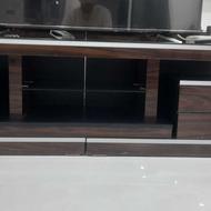 میز تلوزیون