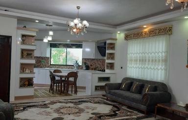 فروش دو طبقه خیابان معلم